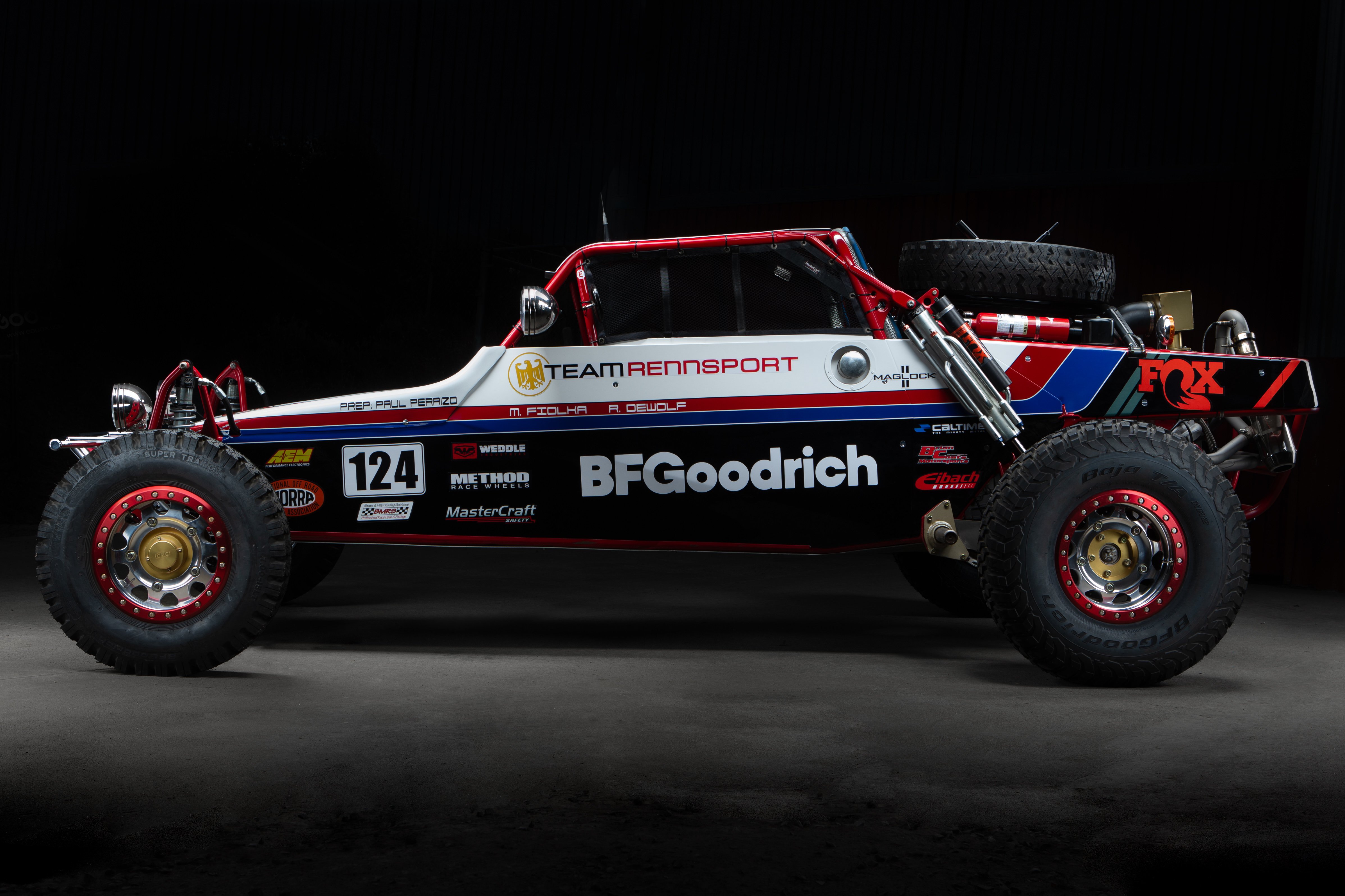 Team Rennsports "Angelina" Buggy on Method Race Wheels 103 Buggy Beadlock wheels.