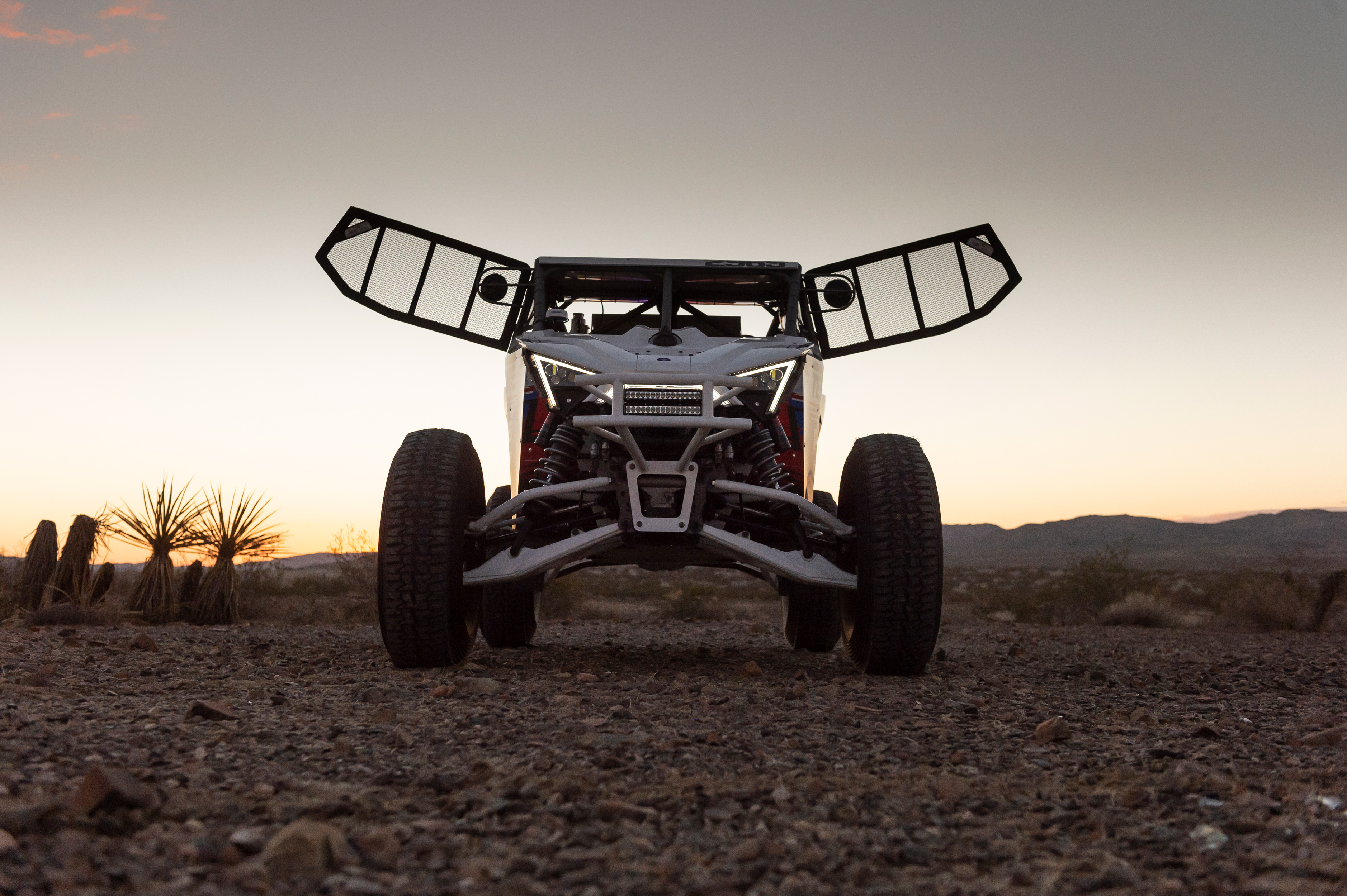 Brandon sims' Polaris RZR Pro R race UTV offroad on Method Race Wheels 412 Forged Bead Grip wheels.