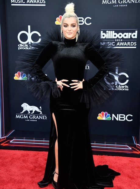Bebe Rexha served drama with her jet black feather-effect gown. - Here's  What... - Capital XTRA