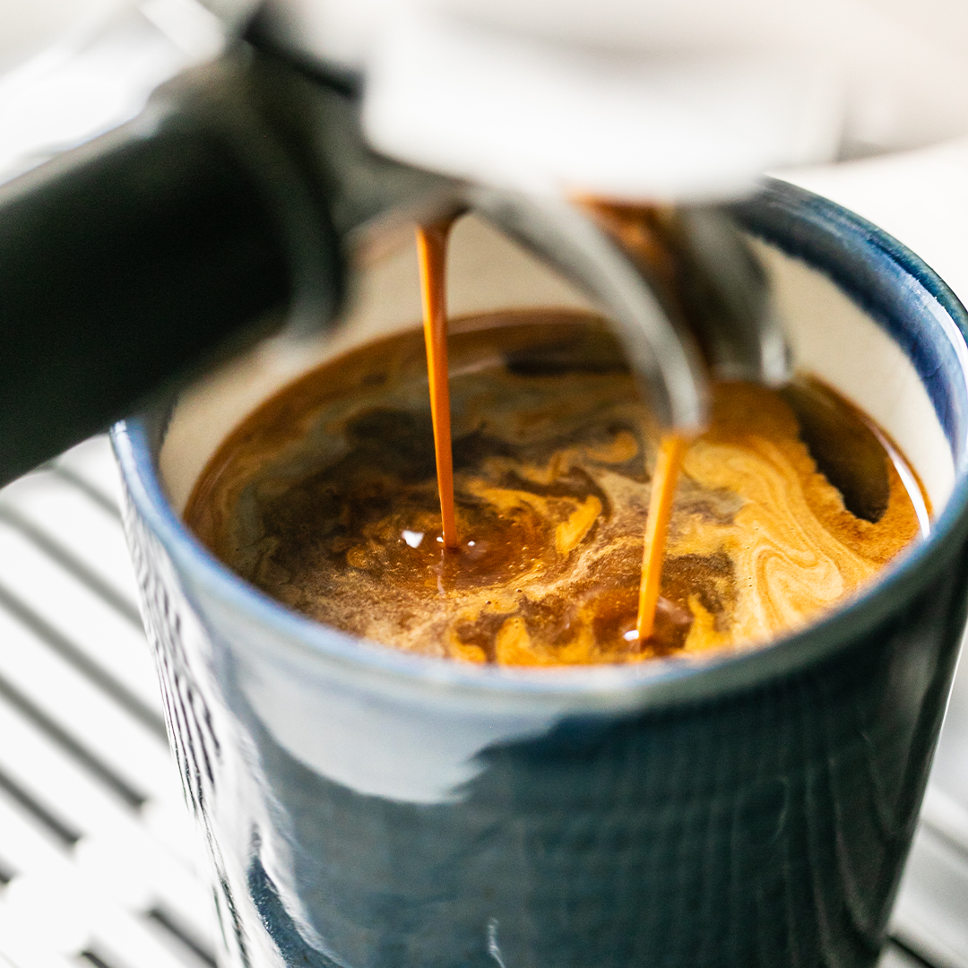 coffee pouring