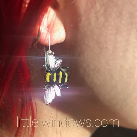 resin jewelry making domed bumble bee earrings alcohol ink