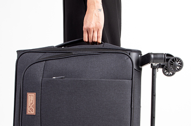 can be used as a normal suitcase once your child outgrows skyrider™
