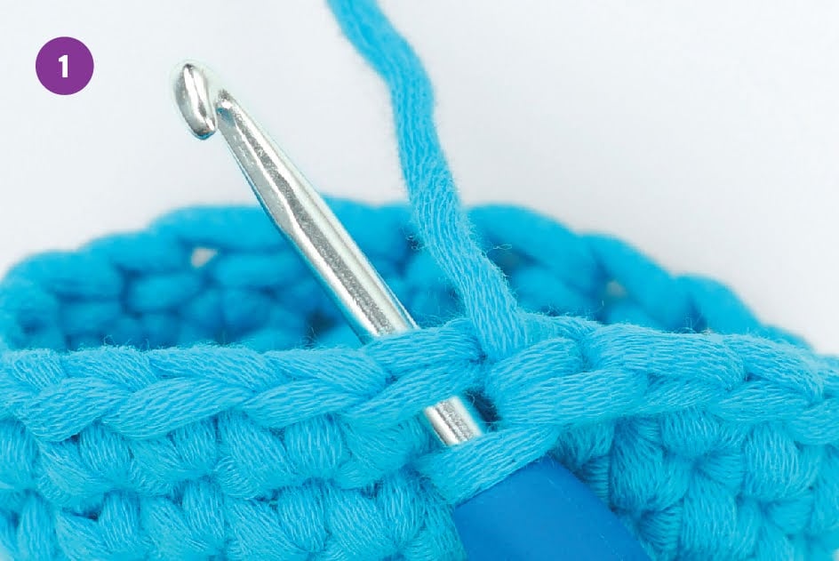 How to Crochet Single Stitches (sc)