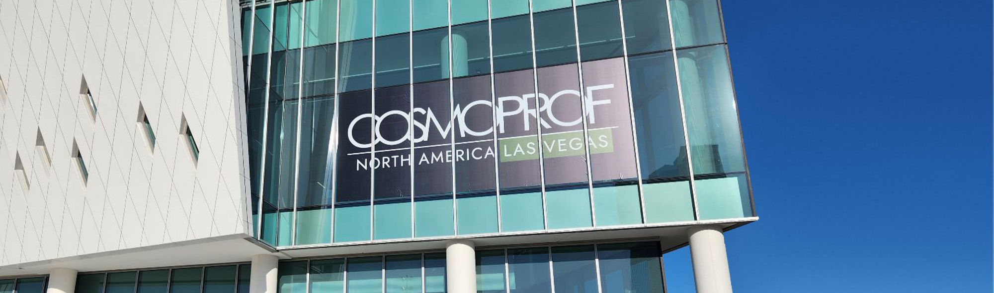 Cosmoprof North America in Las Vegas, a beauty B2B trade show featuring glowoasis vegan skincare.