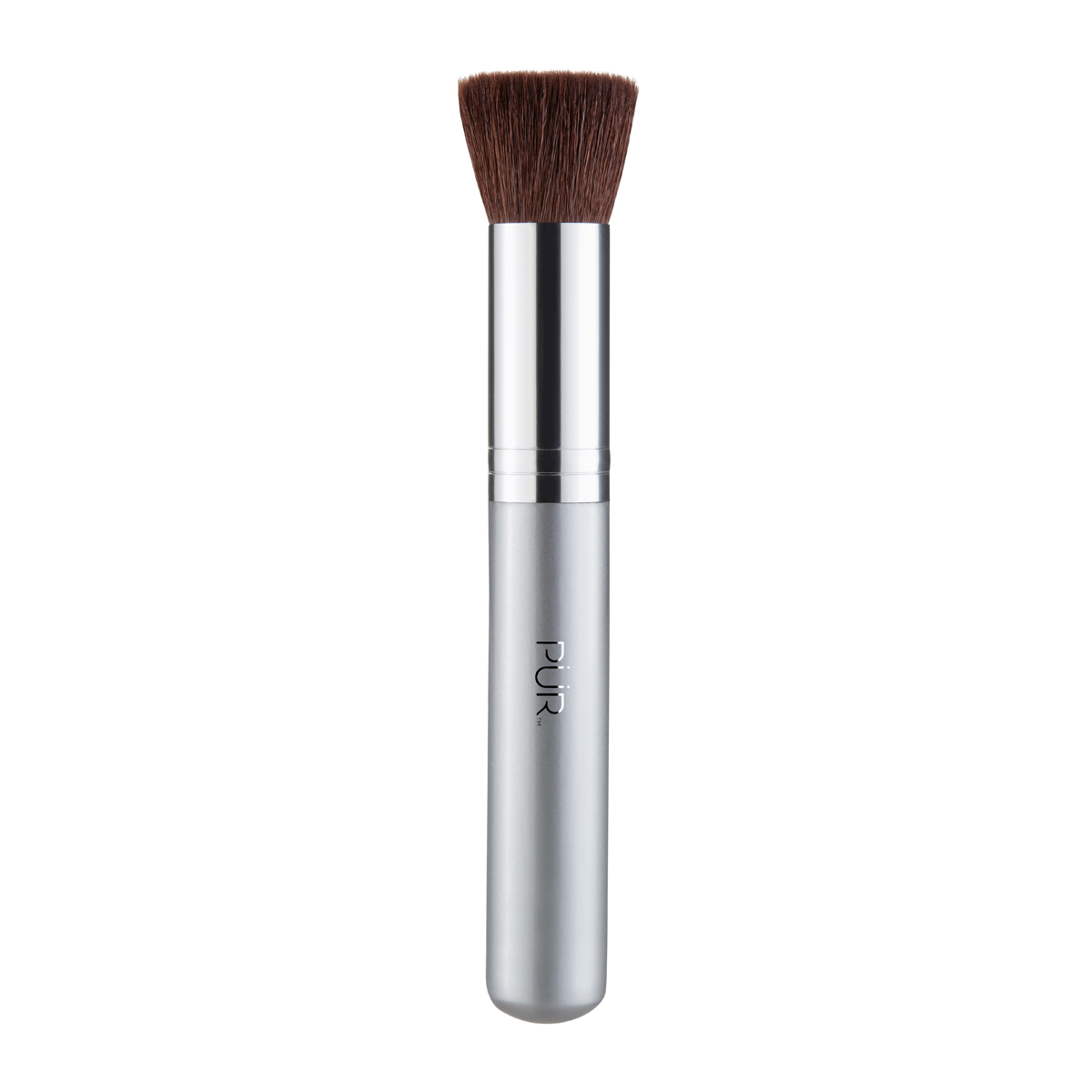Using the Chisel Brush, apply 4-in-1 Pressed Mineral Makeup in circular motions to achieve an even and flawless-looking finish. 