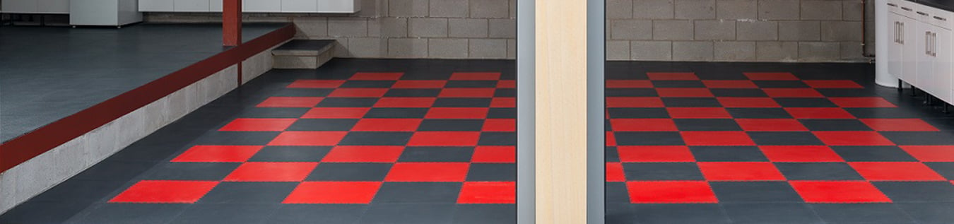 Hard-wearing interlocking floor tiles