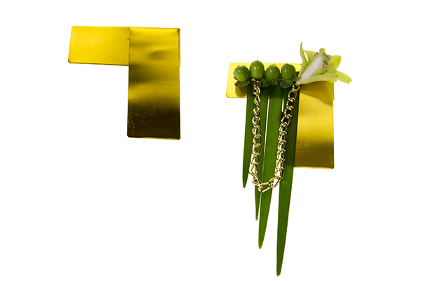Use gold flat wire to create a L shape as a base for the boutonniere.