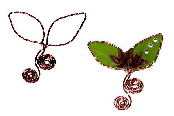 Create the form for the boutonniere using aluminum wire.