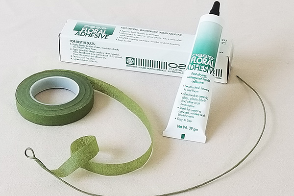 Create a wired and taped halo as the base for horse anklets and hatbands.