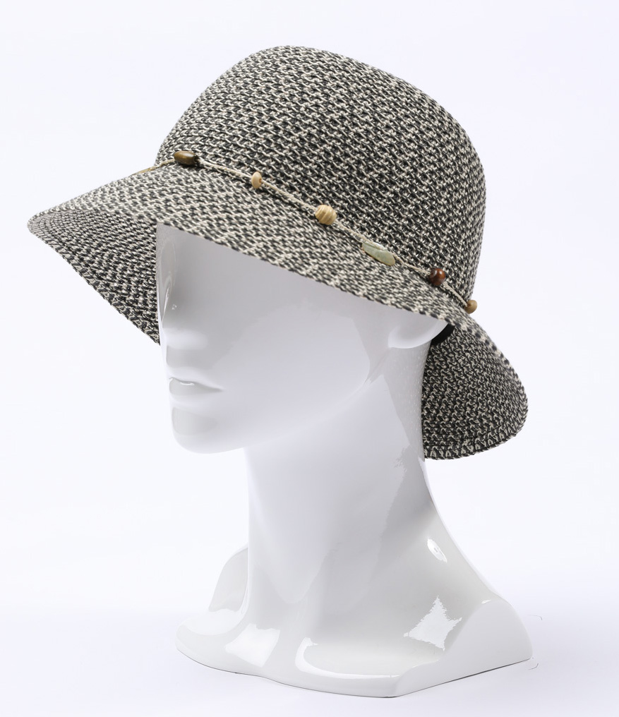 Brimmed hat with charcoal colour