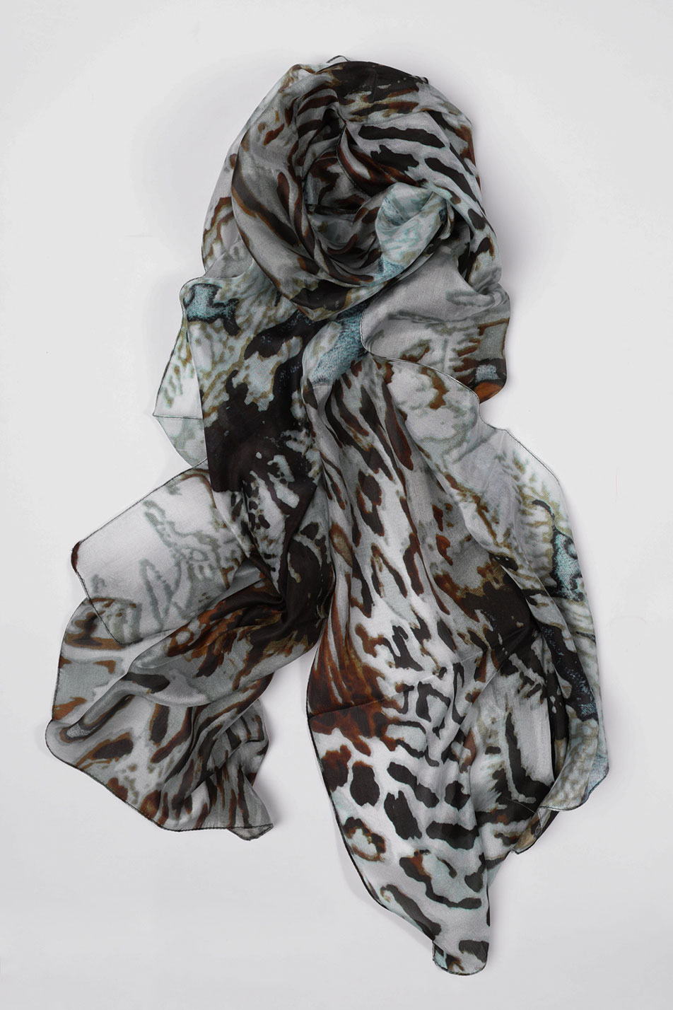 Animal print scarf with tones of brown, grey and black