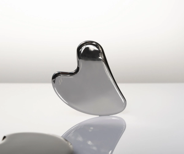 Synergie Skin's SynSculpt GuaSha tool