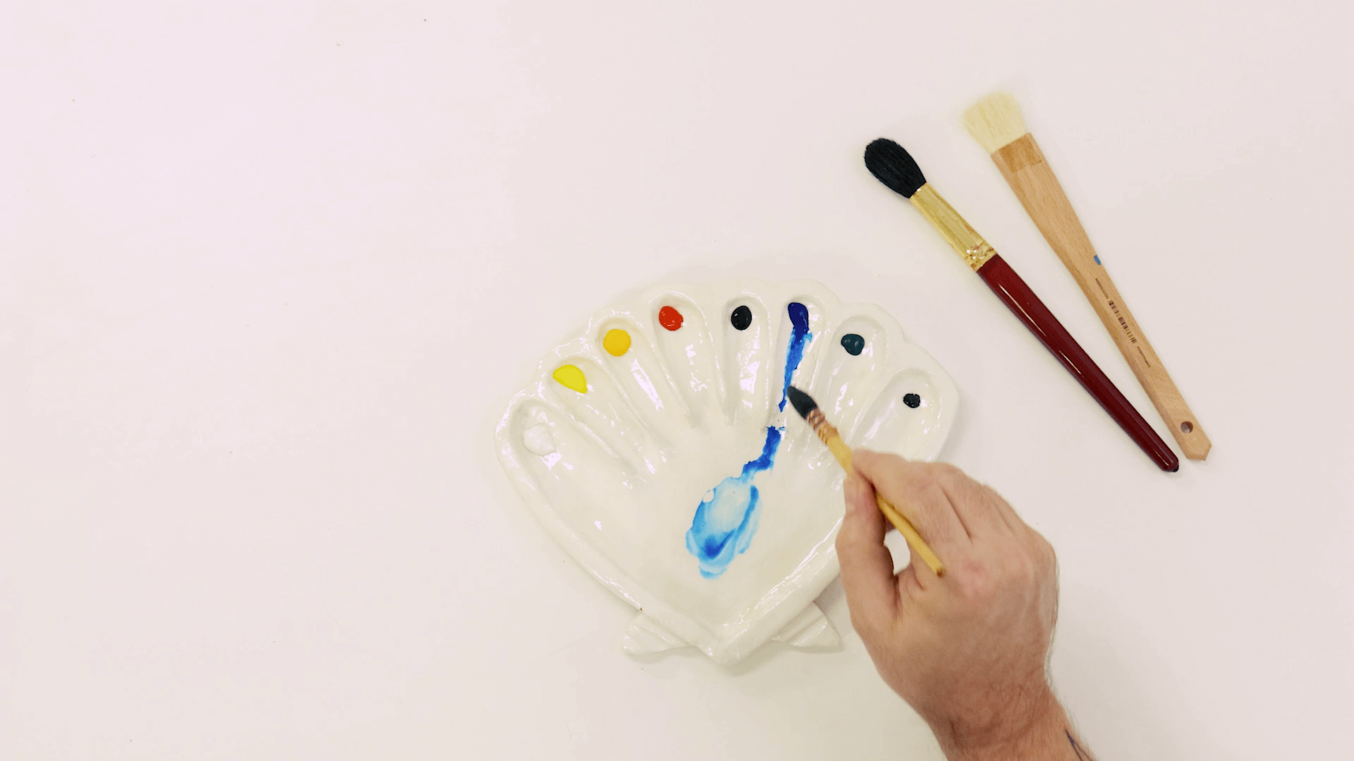 How I made Diy Air Dry Clay Palette.Ceramic Paint Palette