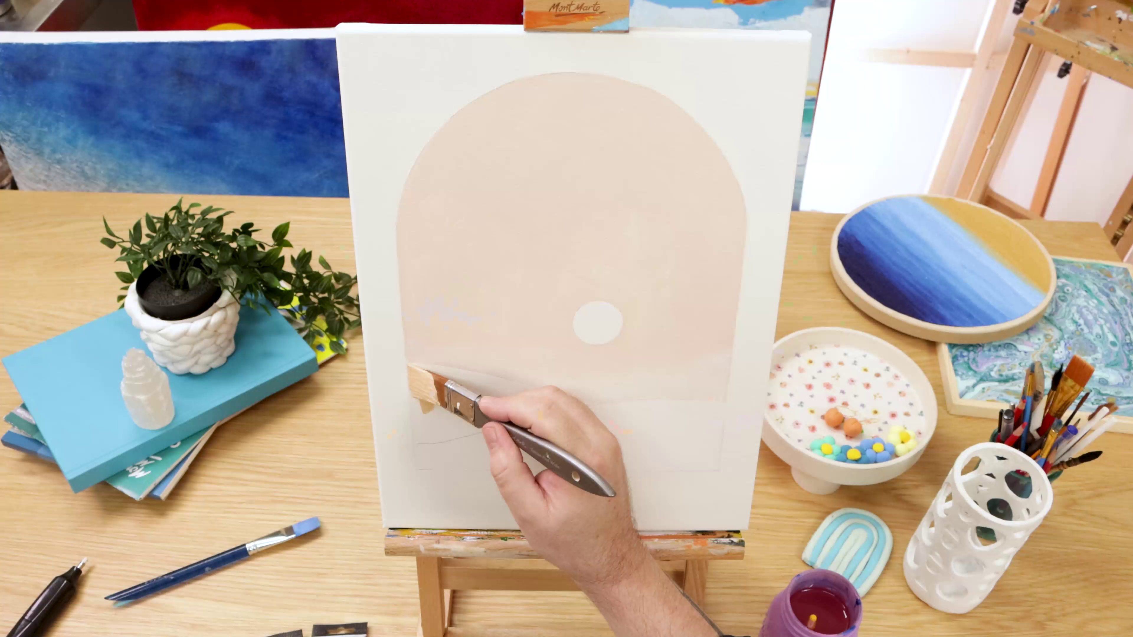 Painting a pink ombre sky in an arch