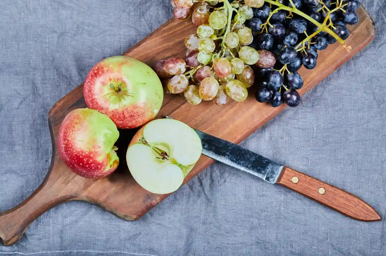 quercetin food source
