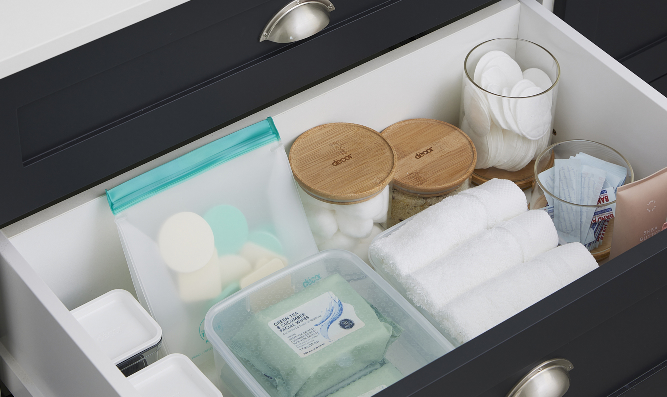 Organizing Plastic Ware: A Step-by-Step Guide