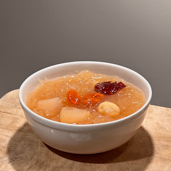 tremella snow fungus dessert soup