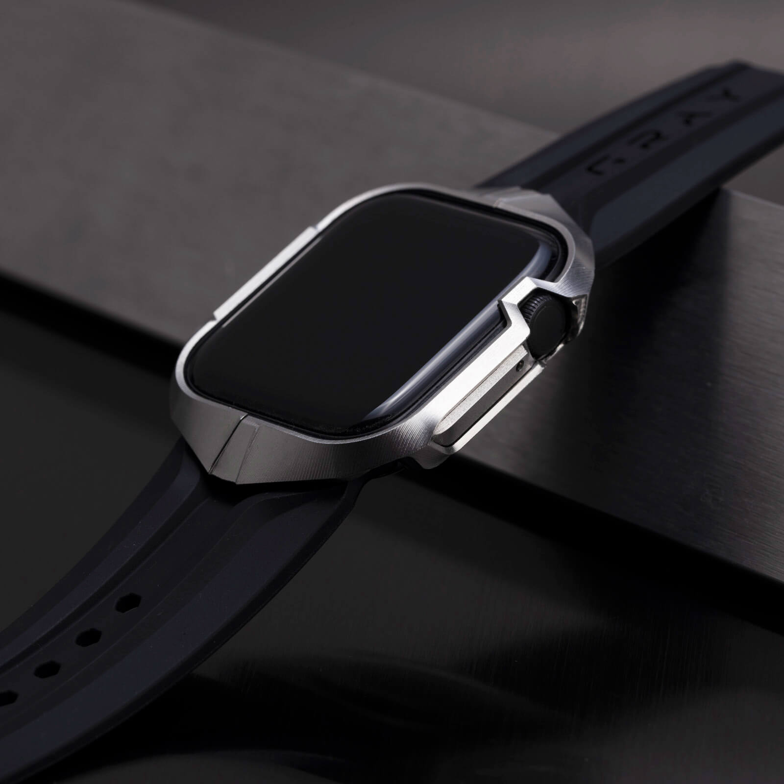 Titanium Apple Watch Case | CYBER WATCH® - GRAY®